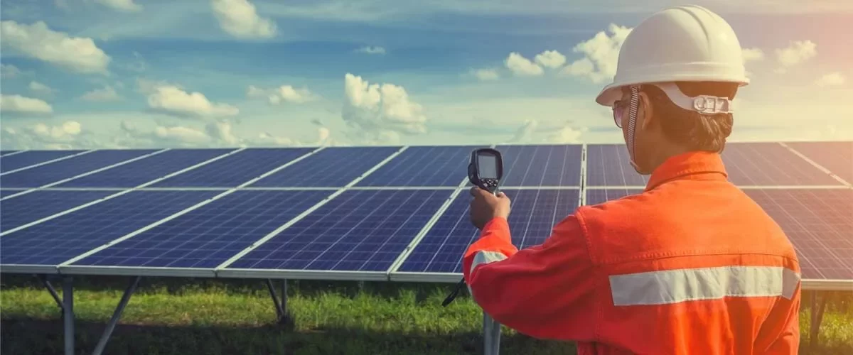 Energy solar panel maintenance